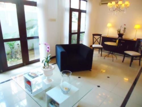 ซีเจ วิลลา Hotel โคลอมโบ ภายนอก รูปภาพ