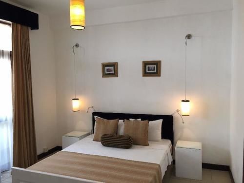 ซีเจ วิลลา Hotel โคลอมโบ ภายนอก รูปภาพ